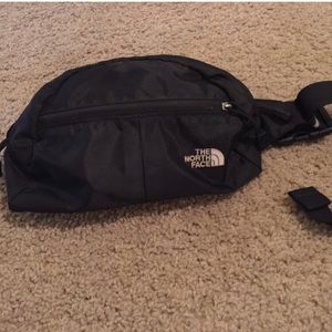 The north face black fanny pack